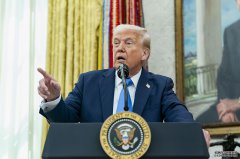 <strong>特朗普称提高对韩国多种商品关税税率至</strong>