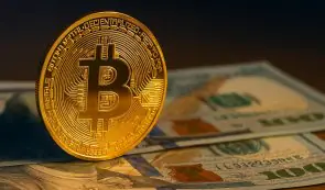 <strong>美元测试历史支撑位，比特币接近拐点</strong>