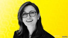 <strong>比特币价格下跌，但凯茜·伍德仍在继续</strong>